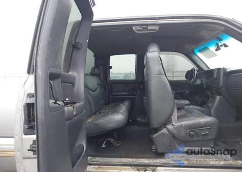 2002 Chevrolet Silverado 1500 Lt from USA, damaged, VIN 2GCEK19T121122568